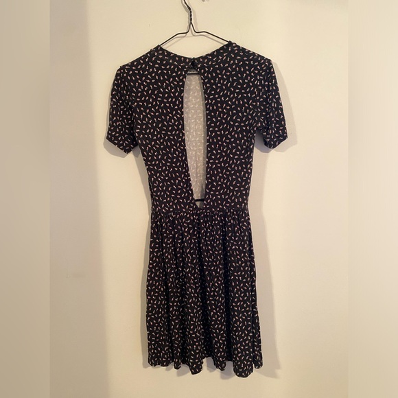 Cute backless dress from Garage! Comfortable, Size small, great condition! - Picture 2 of 2
